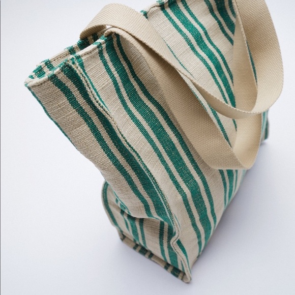 NWT. Zara 100% Cotton Beige/Green Fabric Shopper Bag. - Picture 5 of 10